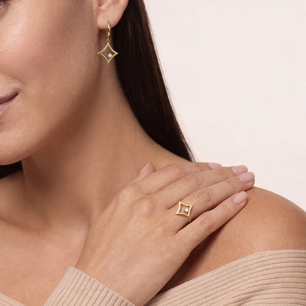 The Gilded Sky Chain Ring | 18k Yellow Gold & Diamond
