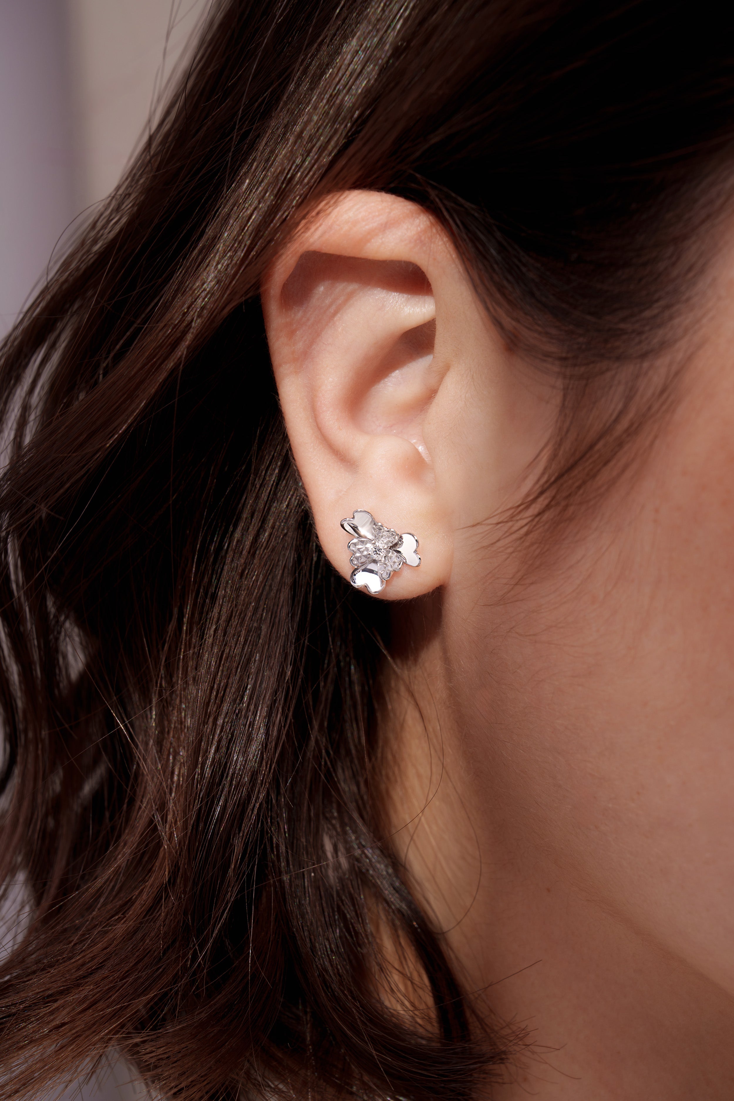 The Superbloom Earrings | 18k White Gold & Diamond