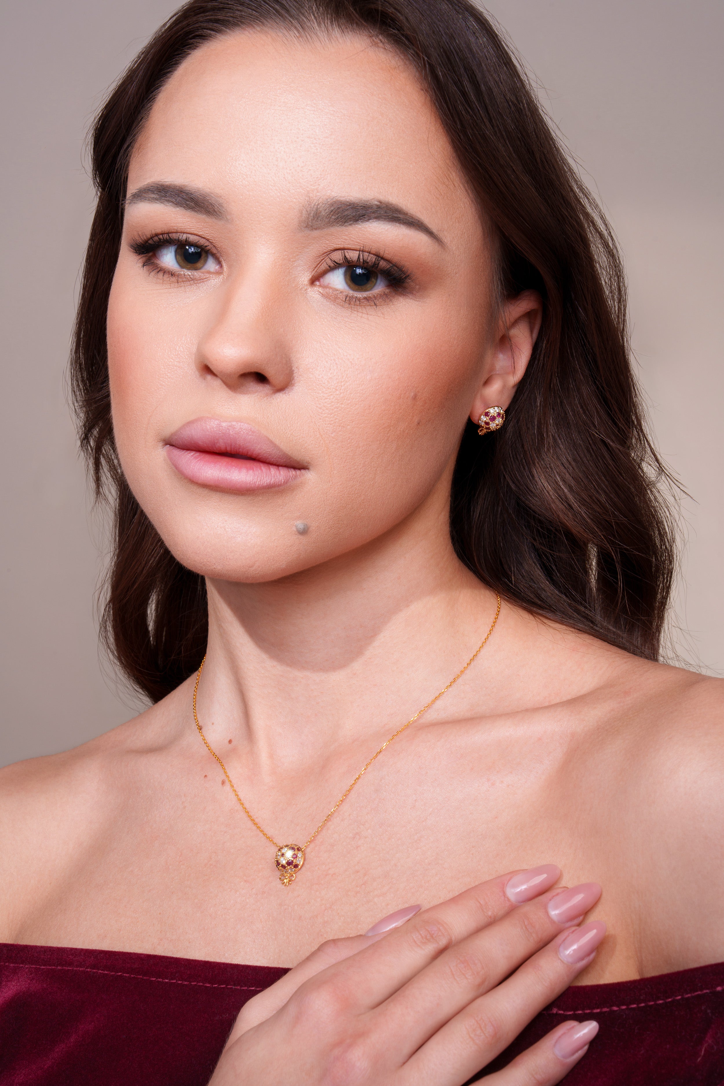 The Infinite Bouquet Necklace | 18k Yellow Gold, Diamond & Ruby