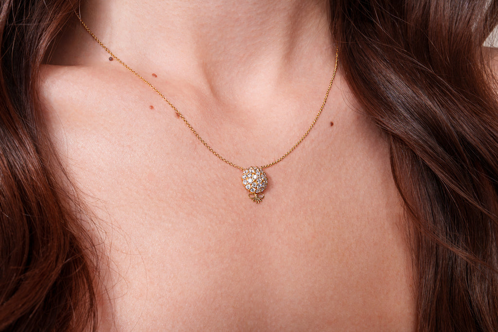 The Infinite Bouquet Necklace | 18k Yellow Gold & Diamond