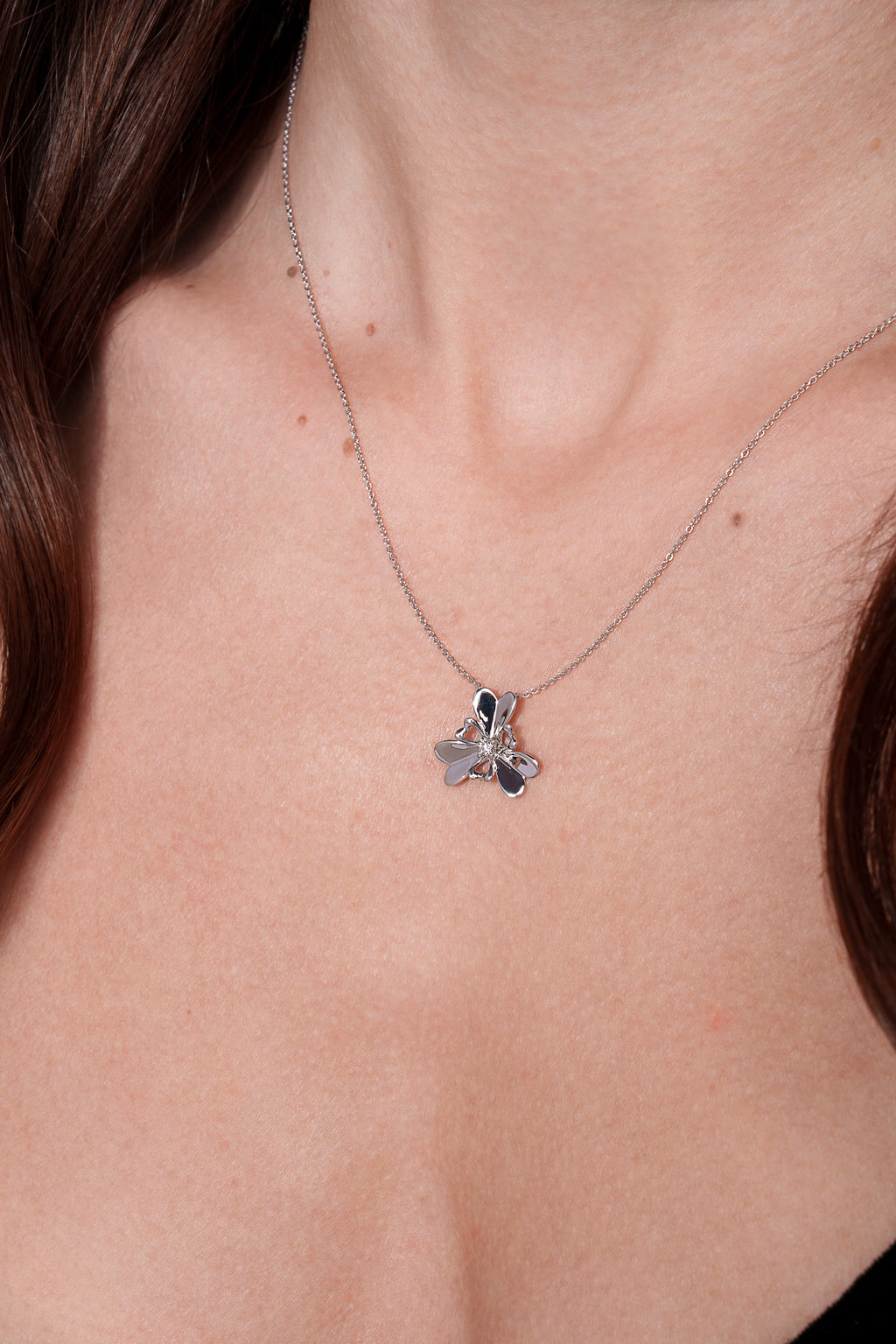 The Wild Heart Necklace | 18k White Gold & Diamond