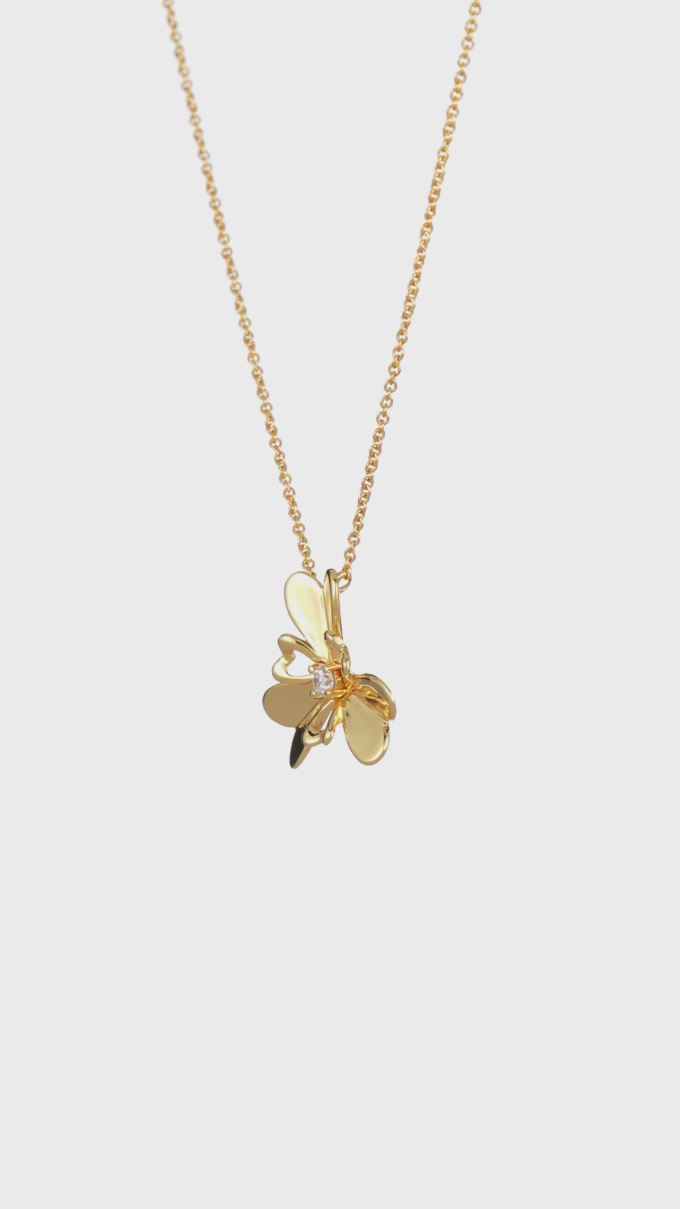 The Wild Heart Necklace | 18k Yellow Gold & Diamond