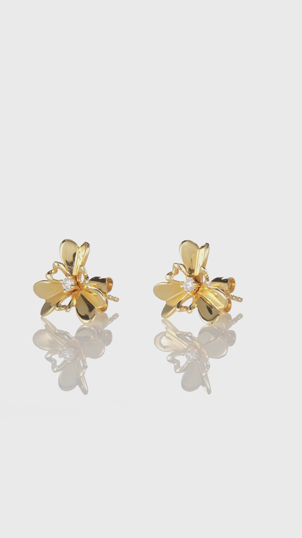 The Wild Heart Earrings | 18k Yellow Gold & Diamond